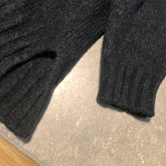 Eileen Fisher wool and organic cotton V neck sweater size Large NWT - Picture 4 of 5